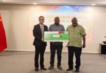 Chinese Ambassador Scholarship Supports 37 SINU Students