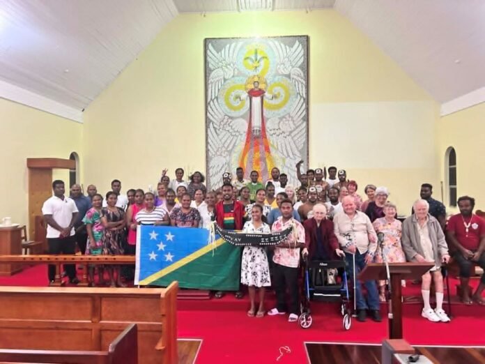 Group photo of the SI Seasonal Anglican Choir in Ayr, North Queensl and Church members